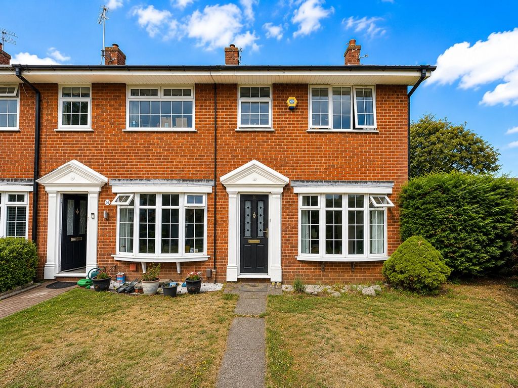 Property photo 1 of 17 External