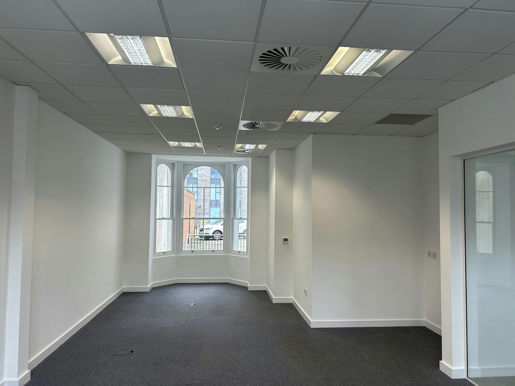 Property photo 3 of 10 Img_4160.Jpg