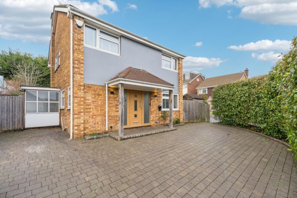 Property photo 1 of 20