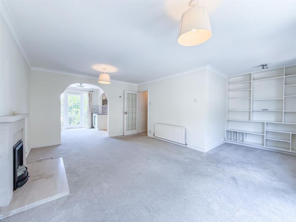 Property photo 3 of 14 Little Green 6.Jpg