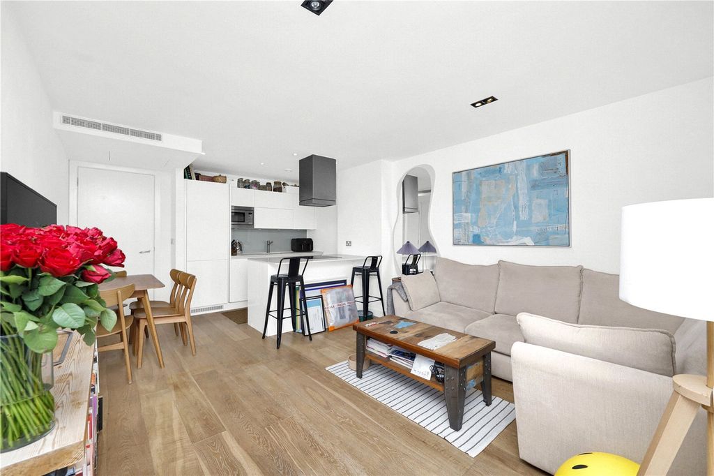 Property photo 2 of 22 Picture No. 09