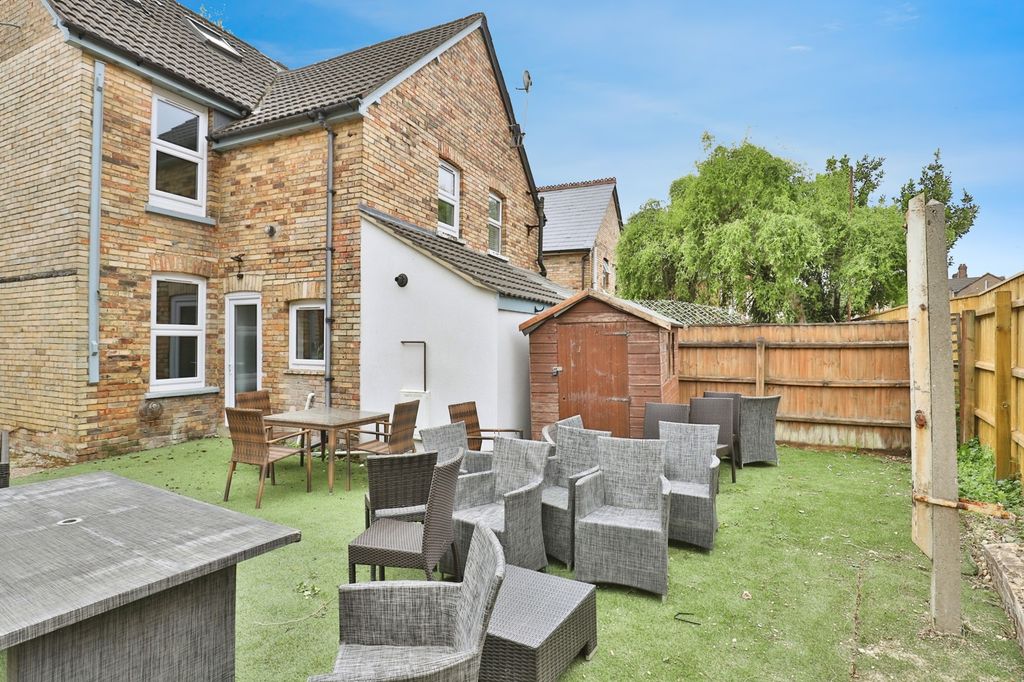 Property photo 1 of 17 Photo
