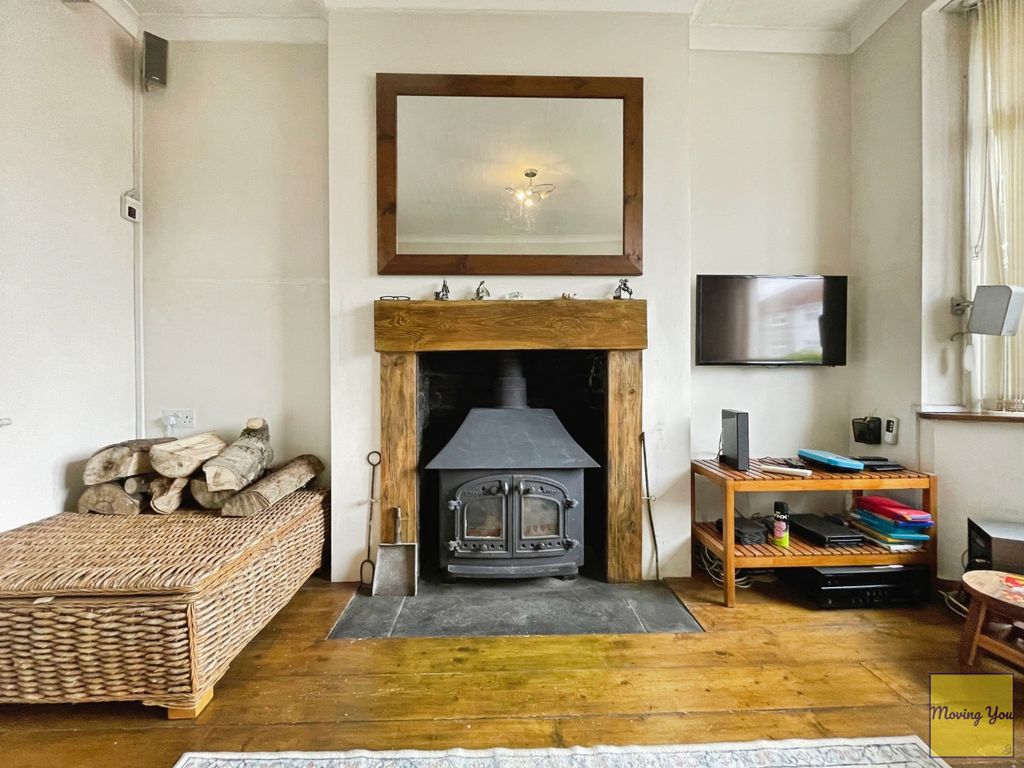 Property photo 3 of 22 Living Room