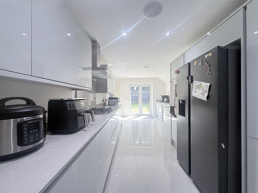 Property photo 3 of 25 Img_5544.Jpeg