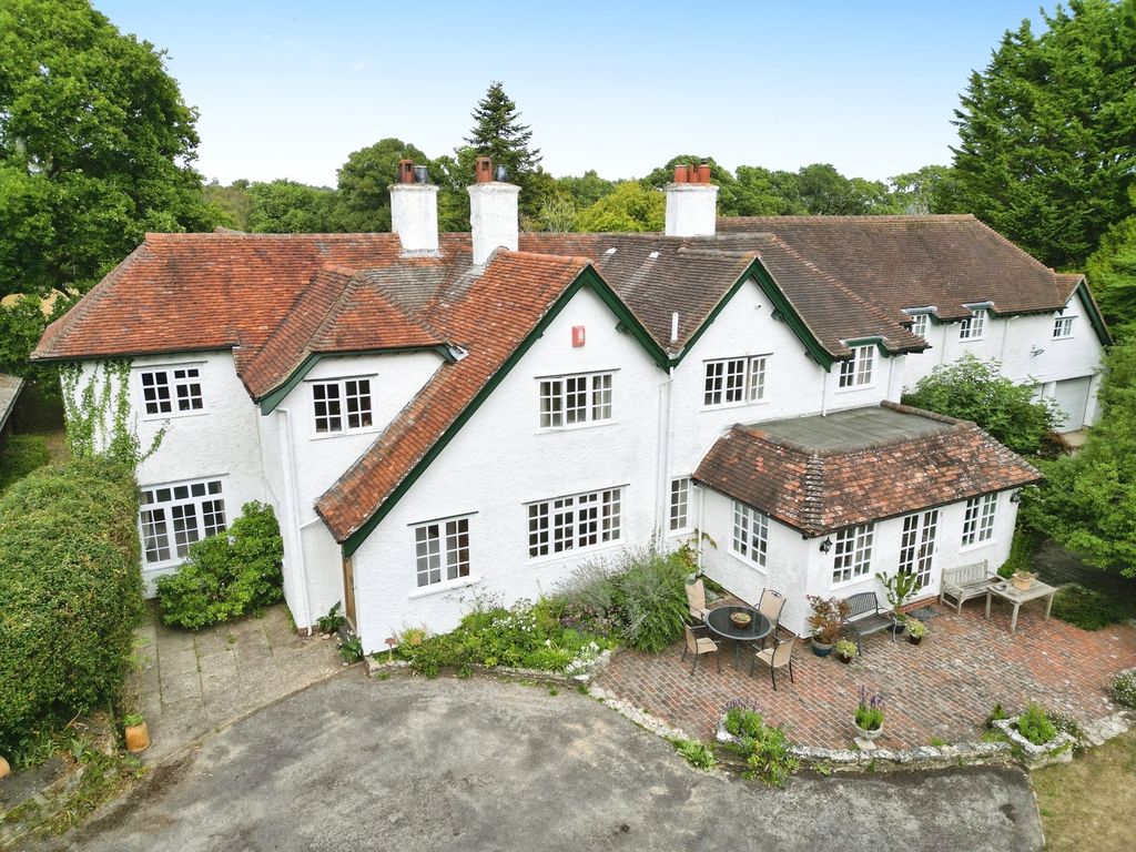 Property photo 1 of 21 Drone