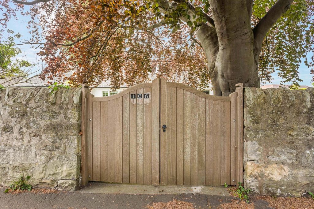 Property photo 2 of 47 Picture No. 78