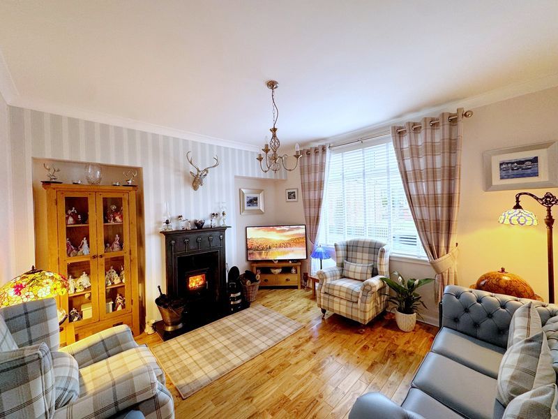 Property photo 3 of 19 Photo 1