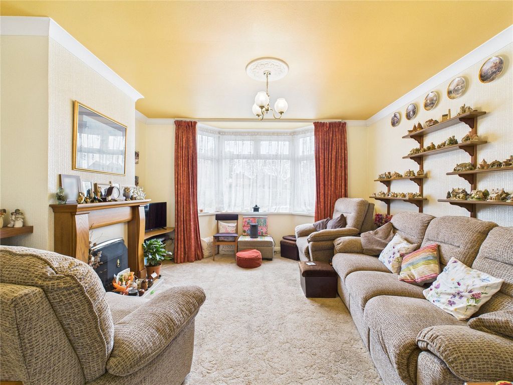 Property photo 3 of 22 Picture No. 13