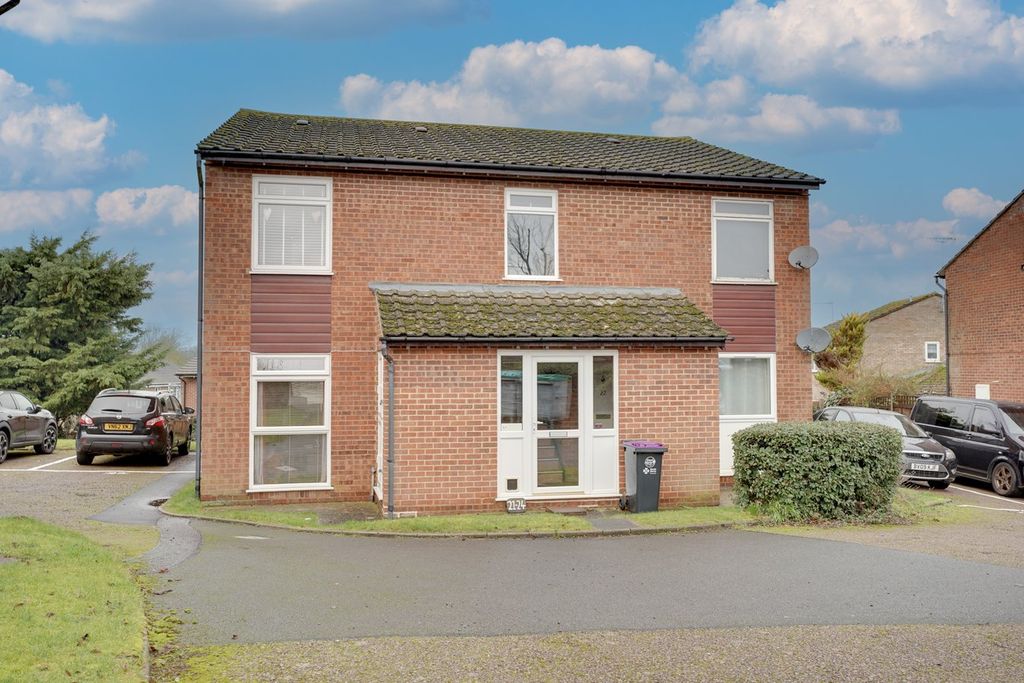 Property photo 1 of 9