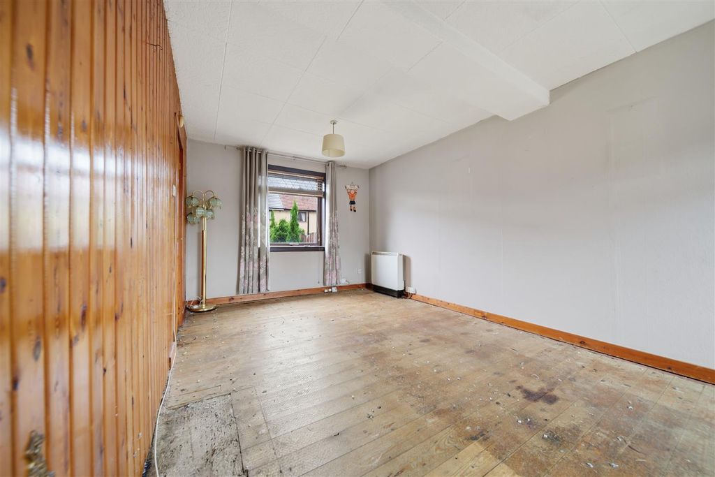 Property photo 3 of 16 75Fintrydr-0004.Jpg