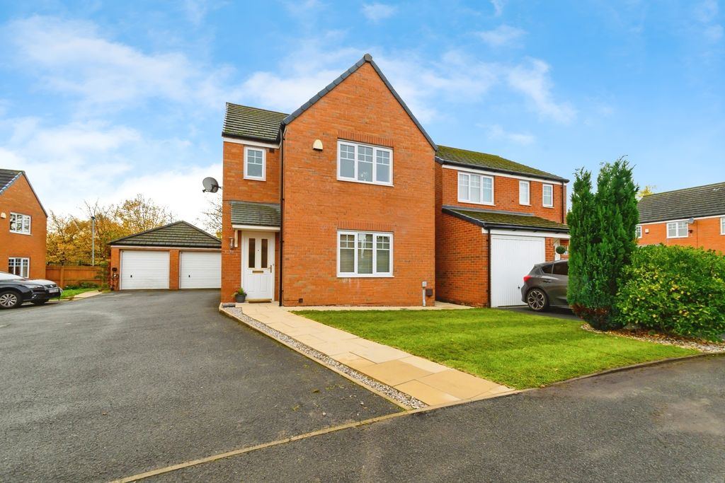 Property photo 1 of 17 Photo