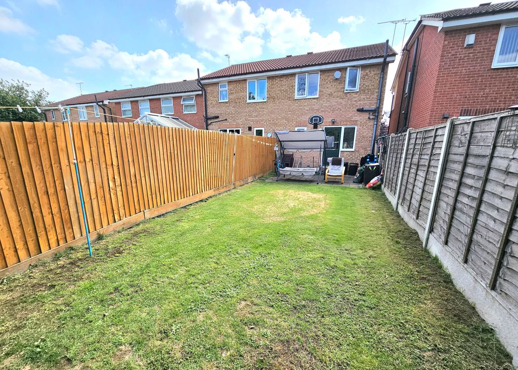 Property photo 2 of 18