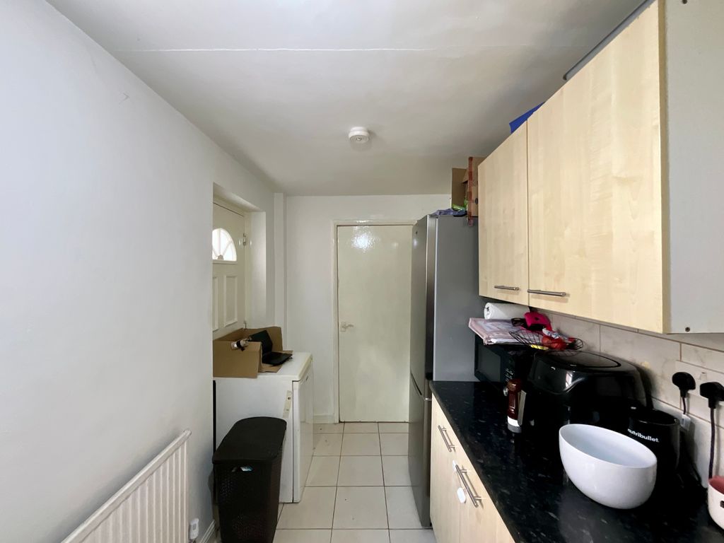 Property photo 3 of 13 Img_0114