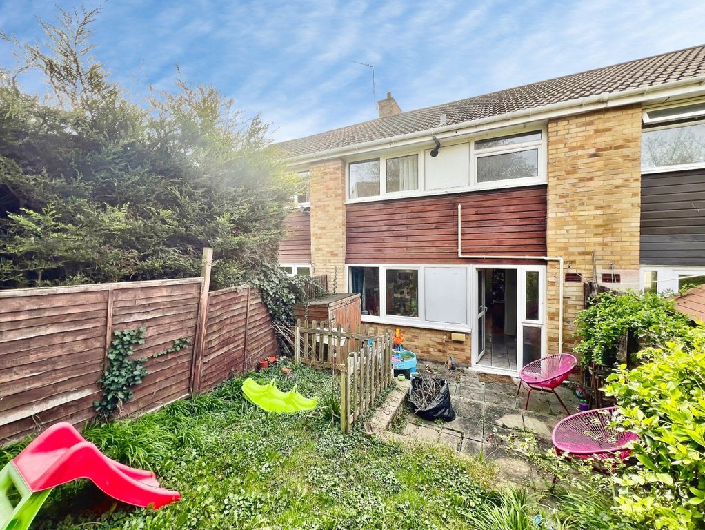 Property photo 1 of 17 Rear