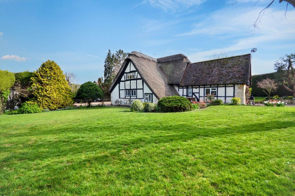 Property photo 1 of 45