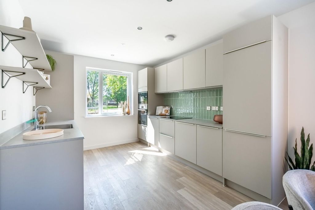 Property photo 3 of 16 30Ccg-14.Jpg