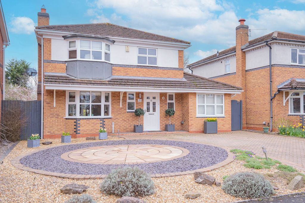 Property photo 1 of 23