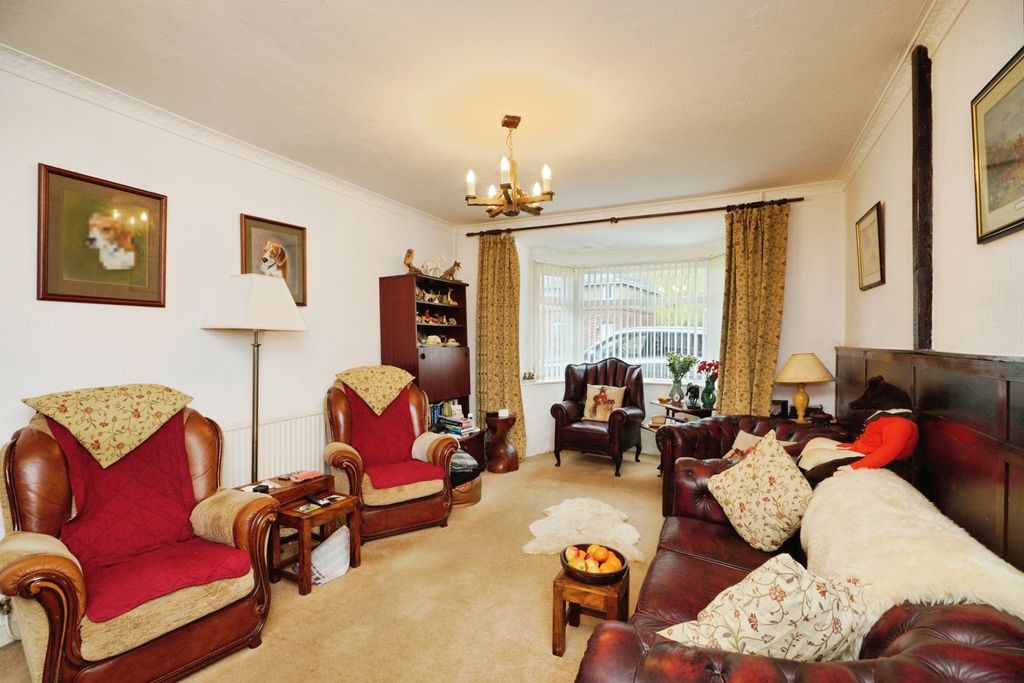 Property photo 2 of 19 Pbox-Img.Jpg