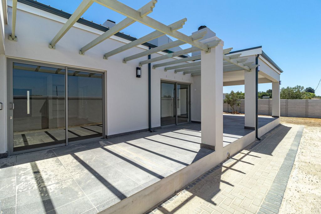 Property photo 1 of 19 Dbv1686540