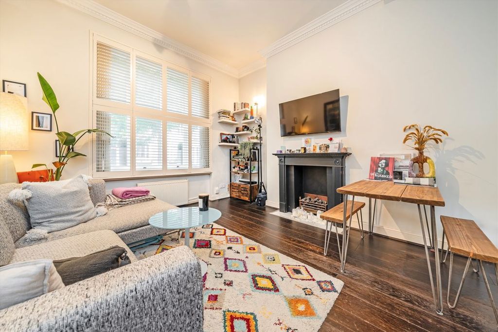 Property photo 2 of 5