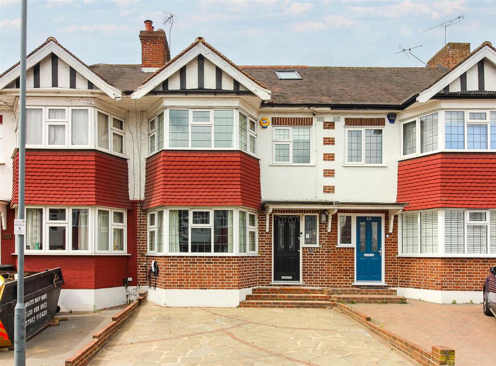 Property photo 1 of 22 Front2.Jpg