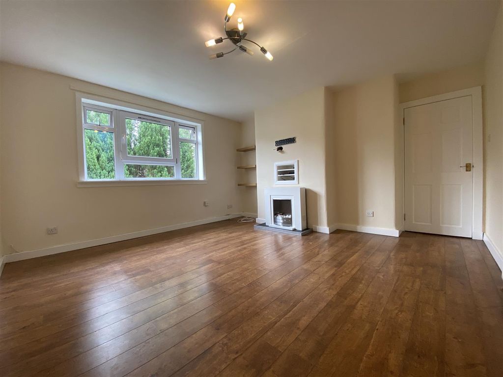 2 bed flat to rentLogie Crescent, Perth PH1 photo 5