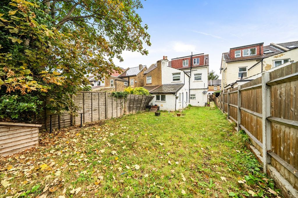 Property photo 3 of 12 Picture No. 04