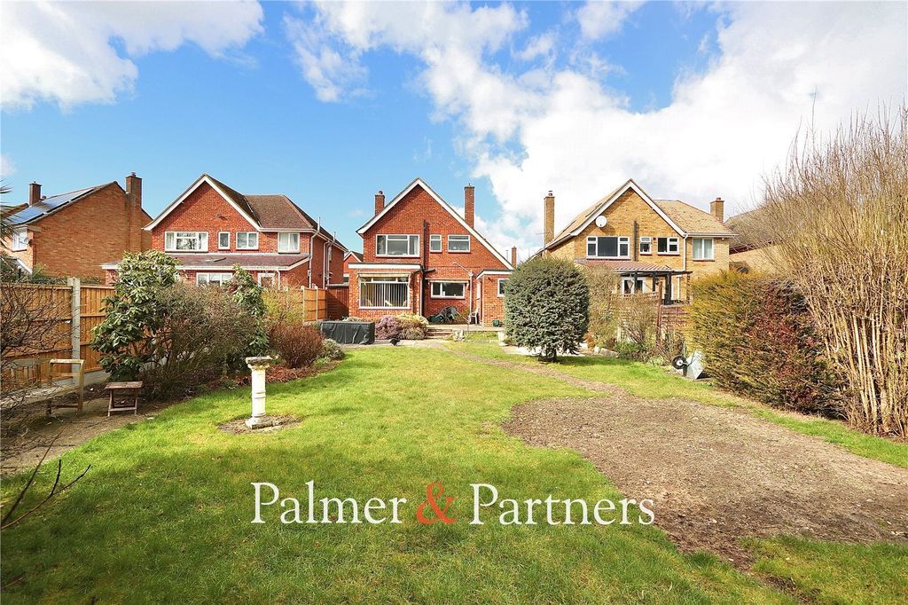 Property photo 3 of 28 Picture No. 06