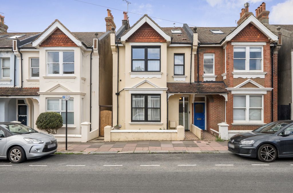 Property photo 1 of 15 1456571-24-69Fb50...