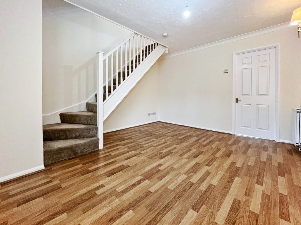 Property photo 2 of 12 5150523