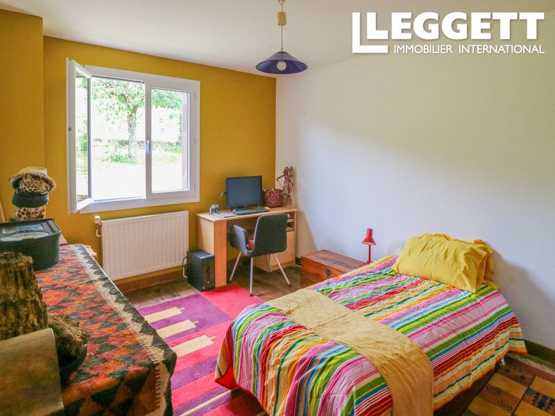 Property photo 3 of 10