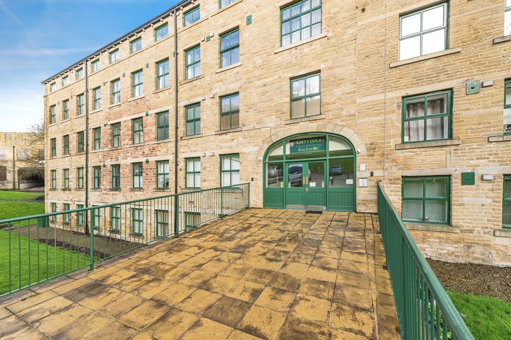 Additional image 11 of 1 bed flat for saleNavigation Rise, Milnsbridge, Huddersfield HD3