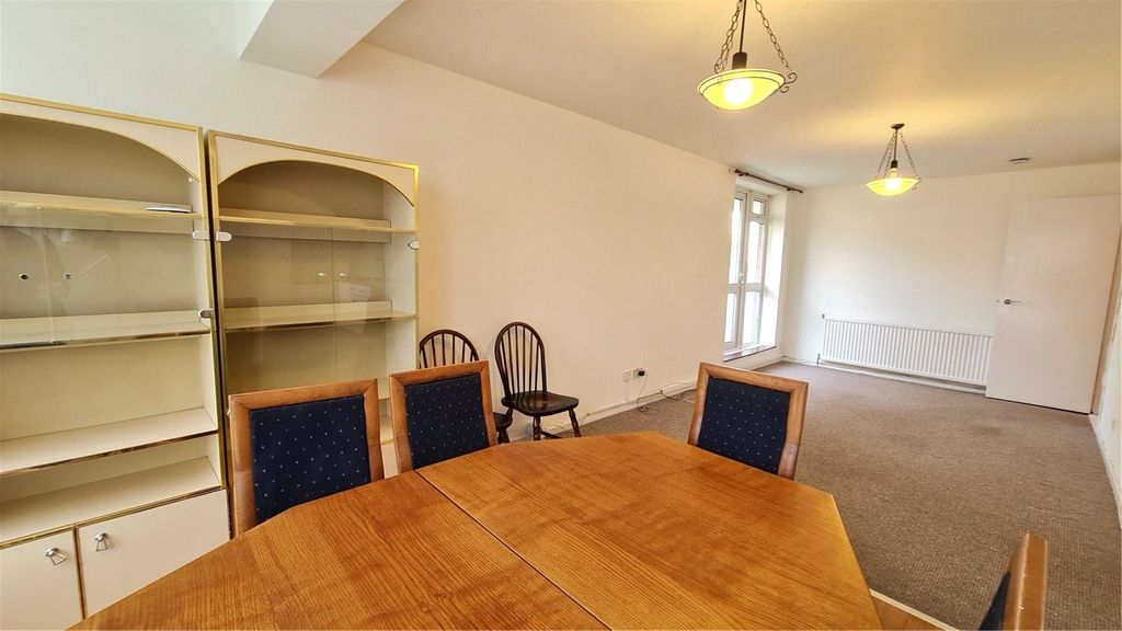 Property photo 3 of 10 Picture No. 08