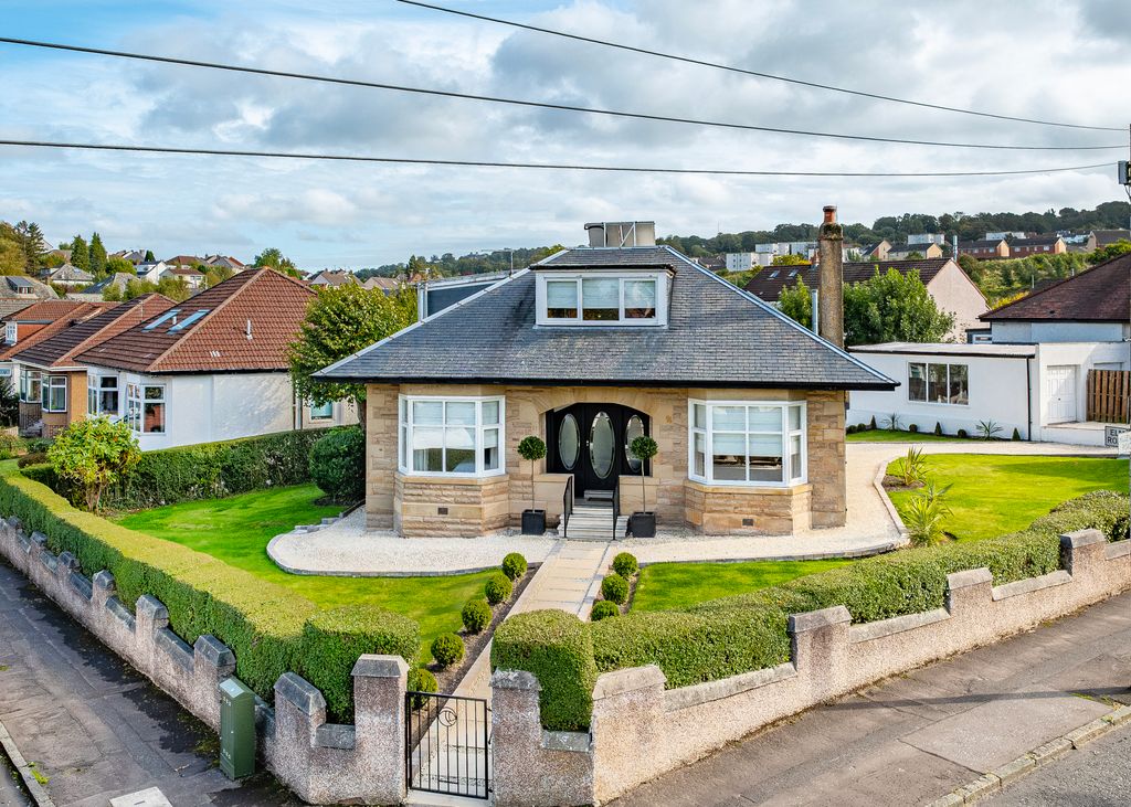 Property photo 1 of 67