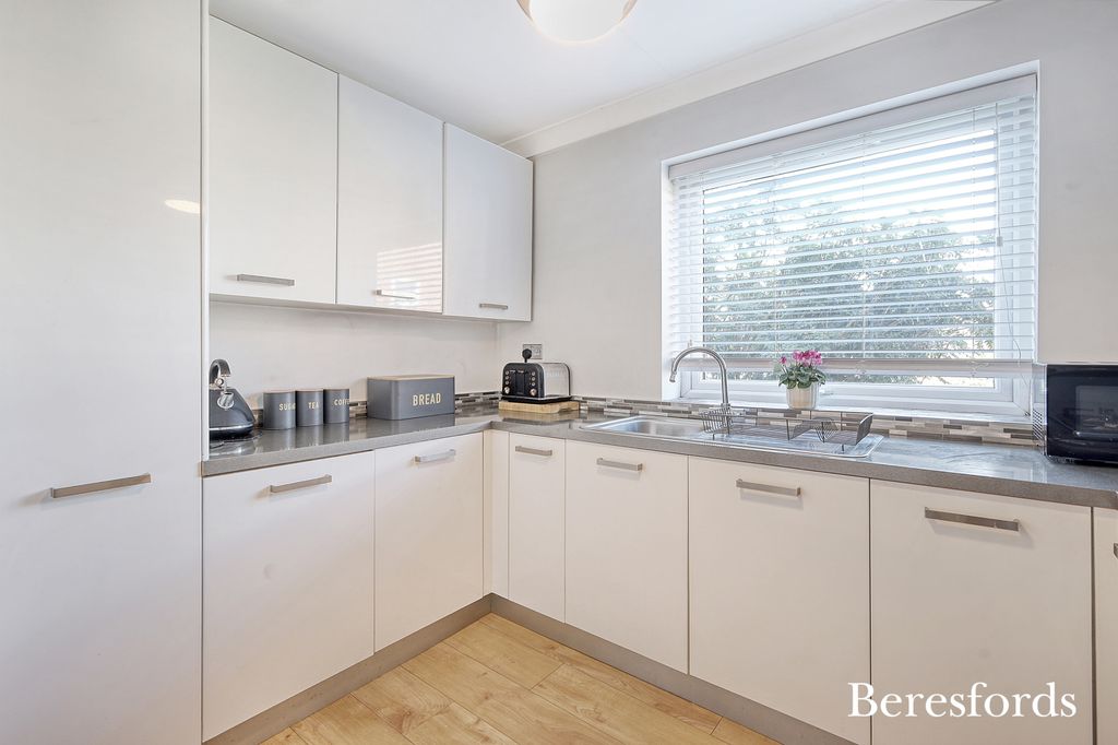 Property photo 2 of 11 Picture No. 06