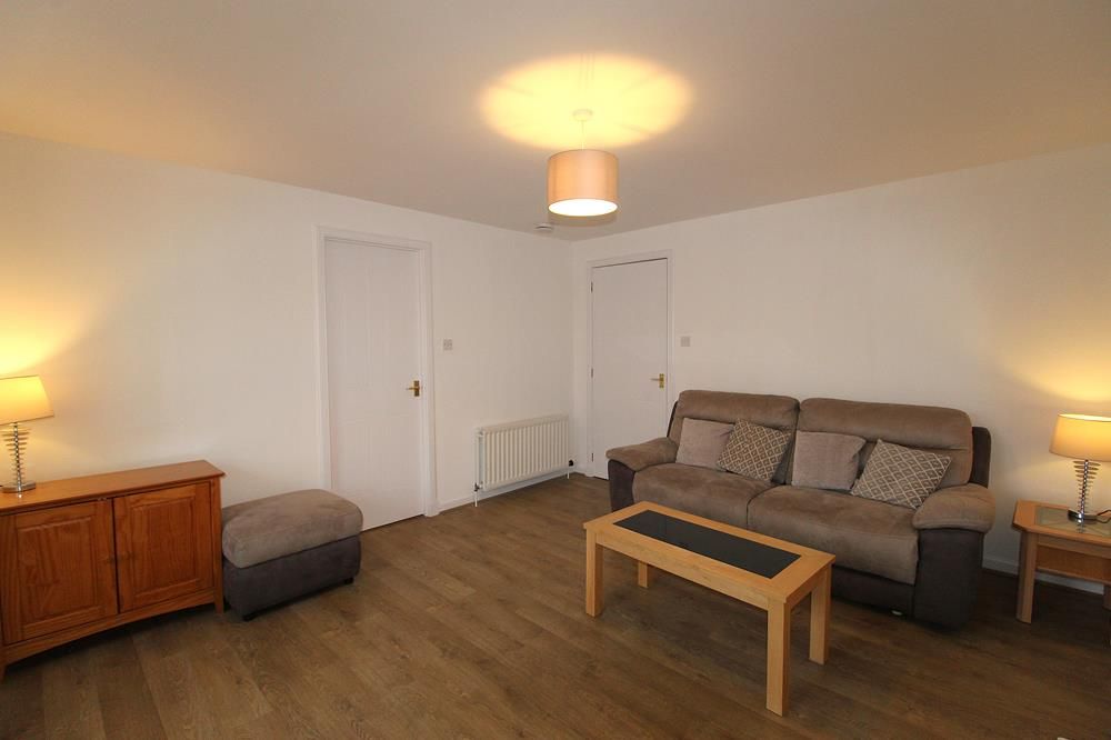 Property photo 2 of 12 Lounge Alt