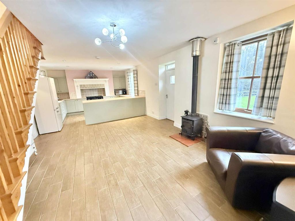 Property photo 3 of 20 Dining-Kitchen.Jpg