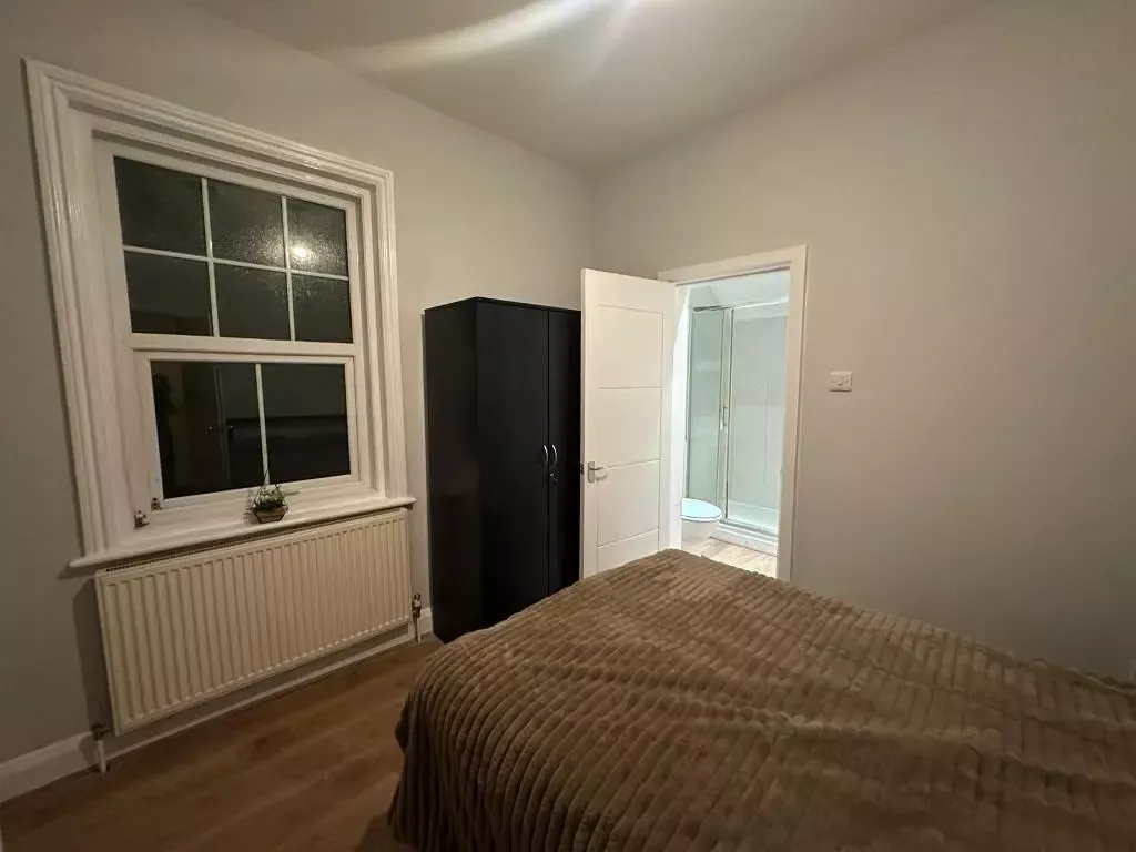 Additional image 6 of 6 bed shared accommodation to rentCavendish Avenue, Eastbourne BN22