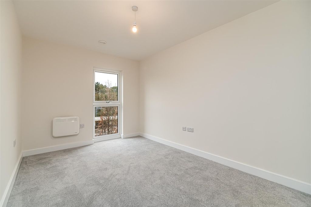 Property photo 3 of 12 Aww-Wko88Kg_Xfwgqbdmua.Jpg