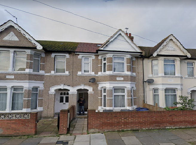 Property photo 1 of 1