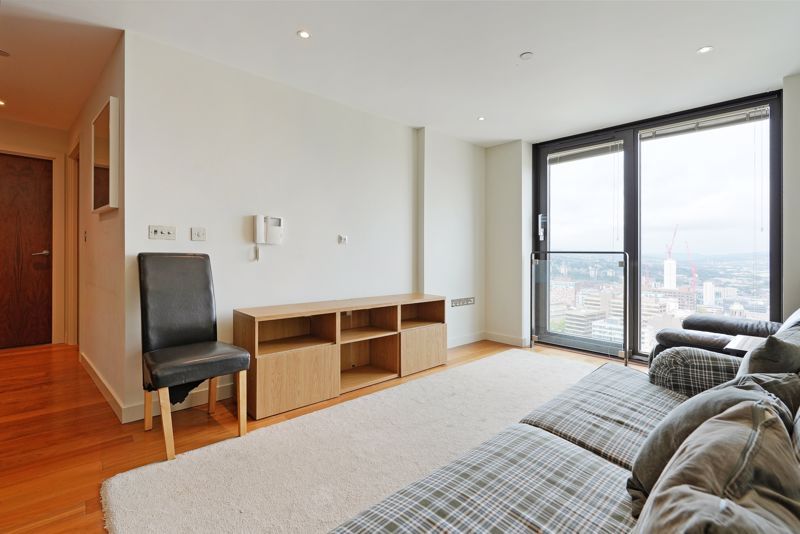 Property photo 1 of 19 Open Plan Living