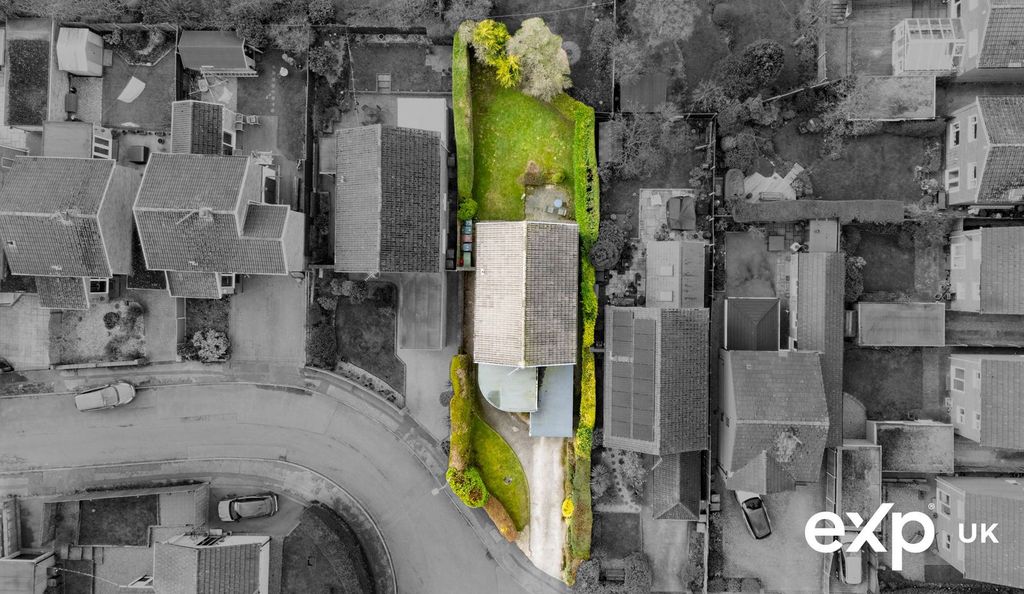 Property photo 2 of 24