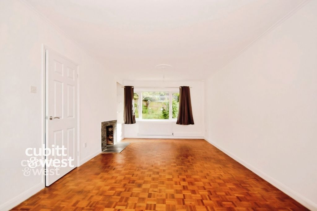 Property photo 3 of 13 383E861E-Fileacce...