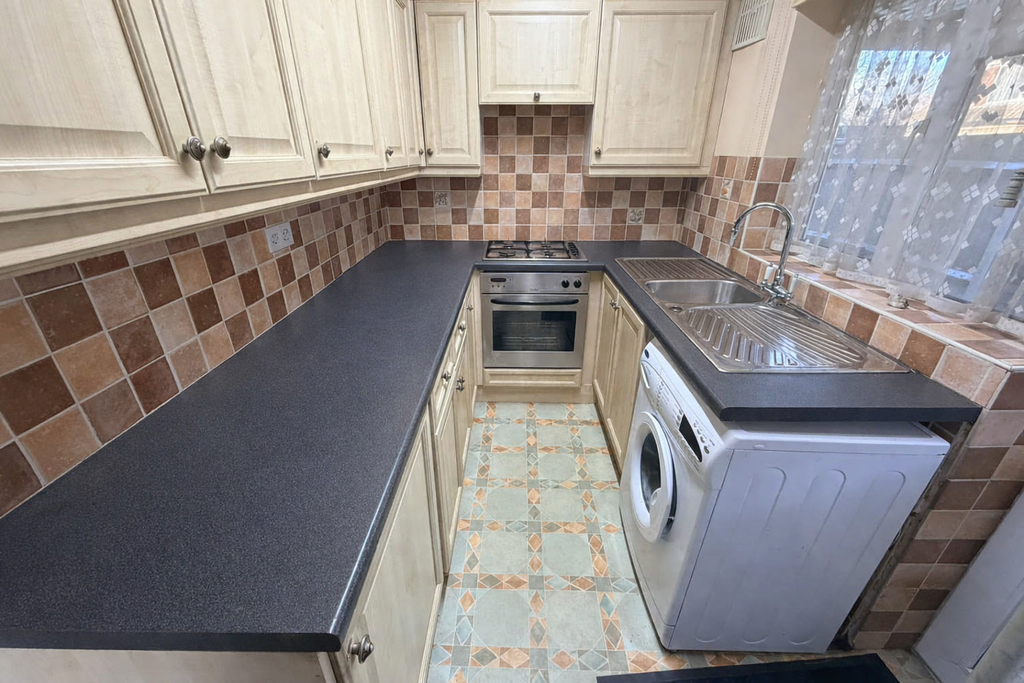 Property photo 2 of 17 Photo #2