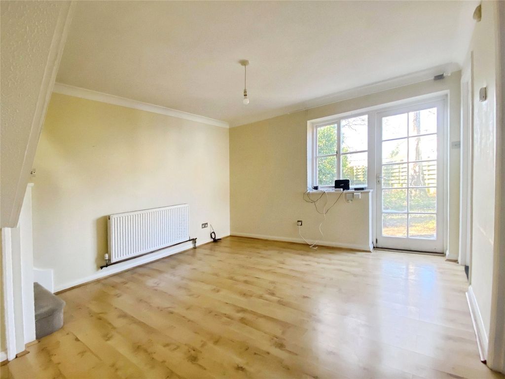 Property photo 2 of 9 Picture No. 03