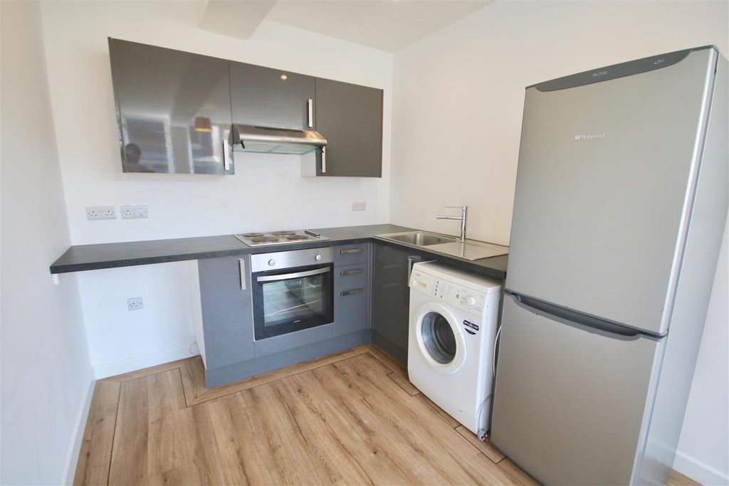 Property photo 3 of 7 2Teho3Ic_0Smewygcictna.Jpg