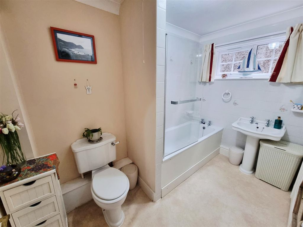 Additional image 4 of 1 bed flat for saleBounsalls Court, Launceston PL15