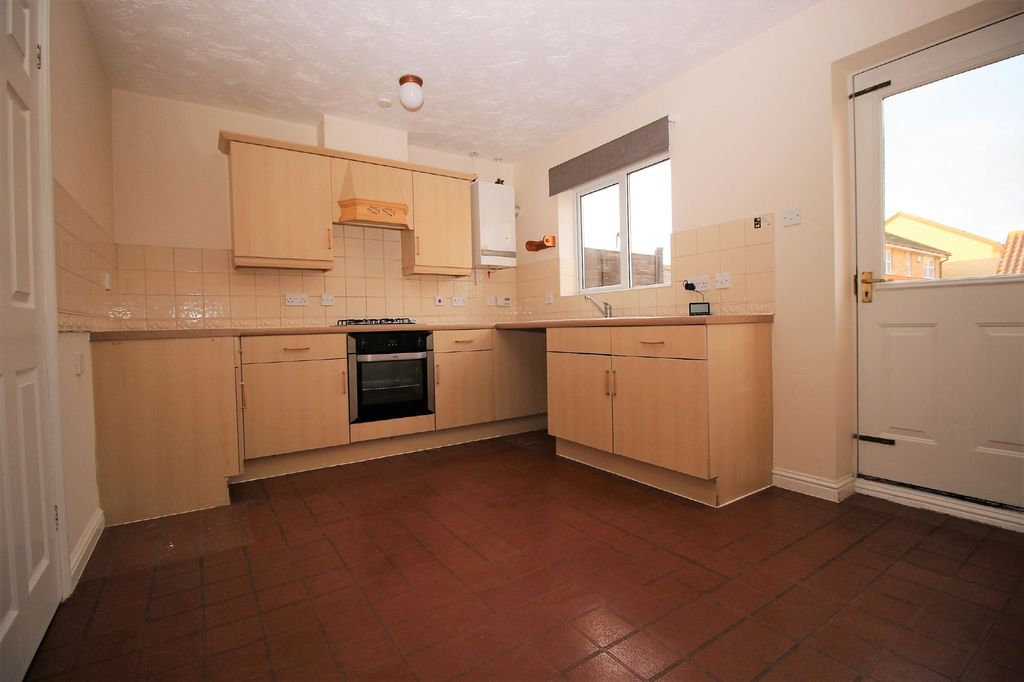 Property photo 2 of 9 Image