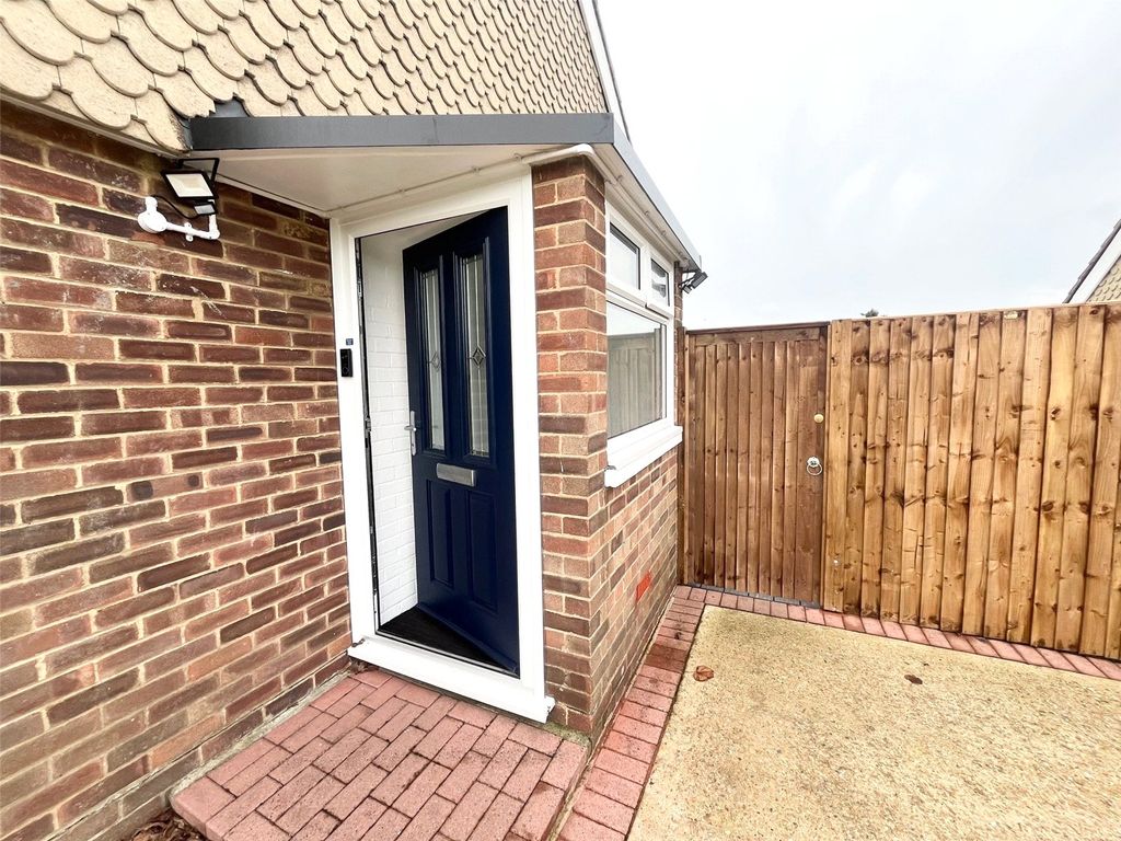 Property photo 2 of 21 Picture No. 13