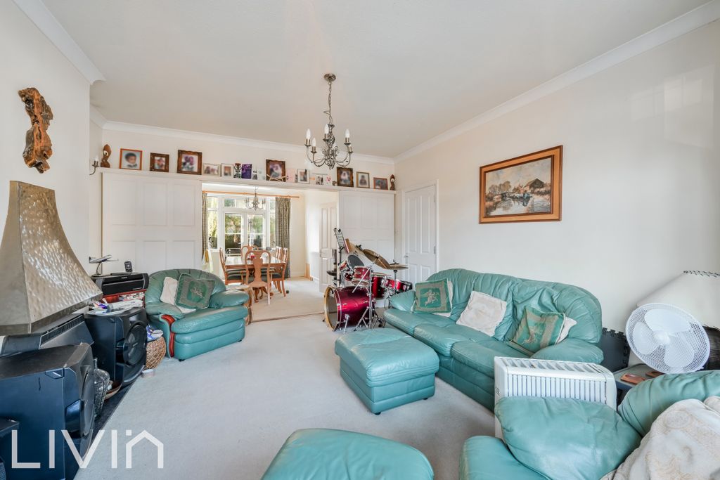 Property photo 3 of 16 Photo 3